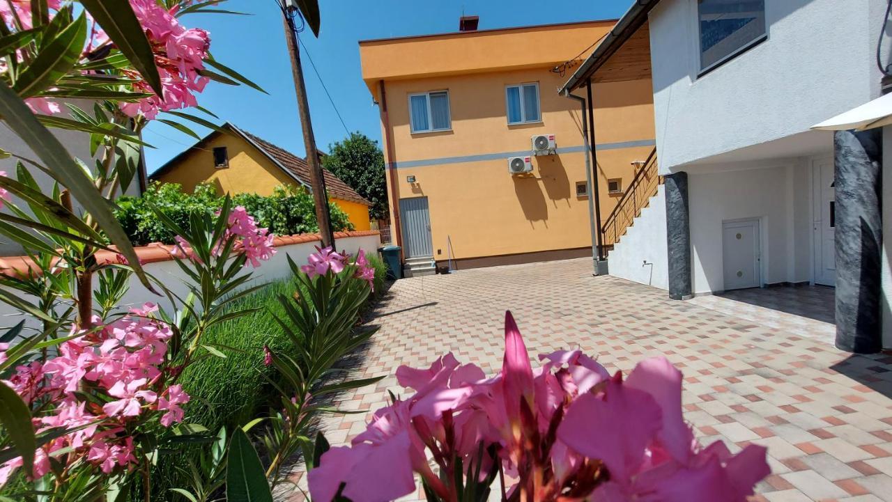 Apartment Kapetanovic Bosanski Samac Buitenkant foto